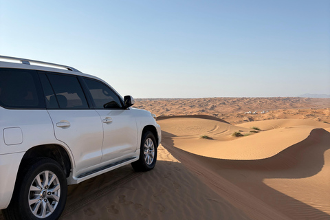 Oman: Wahiba Sands, Wadi Bani Khalid, and Desert Tour