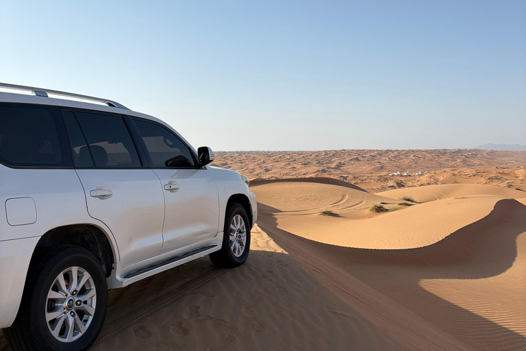 Oman: Wahiba Sands, Wadi Bani Khalid, and Desert Tour