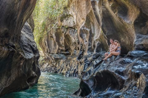 Ubud: Hidden Canyon Beji Guwang Guided Tour with Meals - Image 2