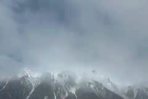 Lucerna o Zúrich: excursión de un día a Interlaken y Lauterbrunnen