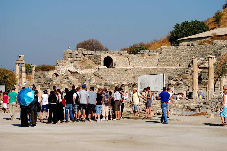 Kusadasi: Private Ephesus Shore Excursion with Lunch