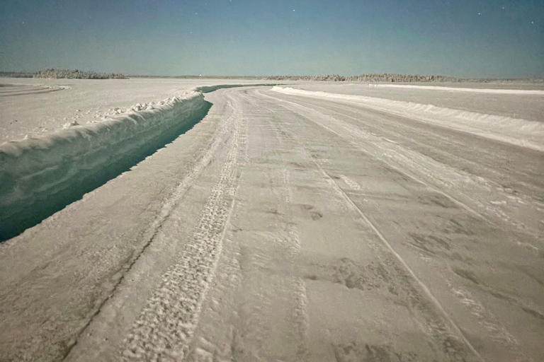 Levi: Self-Guided Lake Skating, Reindeer & Hot Drink