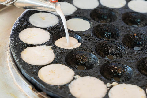 Bangkok: Baiyoke Sky Buffet Breakfast on 81st Floor Balcony