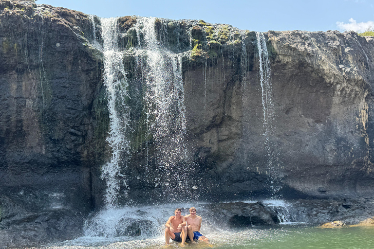 Addis Abeba: Töpferwaren, Markt und Kaffee-Tour mit MittagessenAddis Abeba: Töpfer-, Markt- und Kaffeetour mit Mittagessen