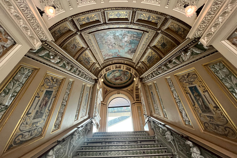 London: Victoria and Albert Museum Guided Tour