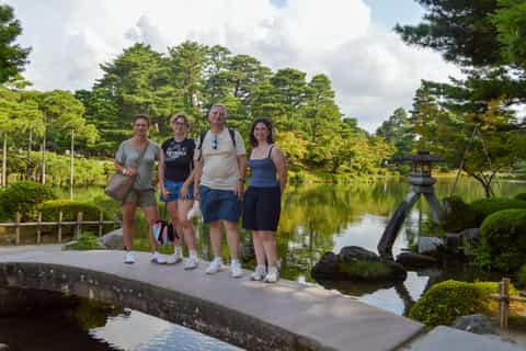 Kanazawa: Private Custom Highlights Tour with Local Guide - Image 3