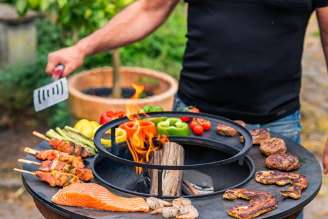 ‏4x4 Adventure: Outdoor BBQ, Games & Cinema in Brașov
