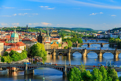 Berlin: Prague VIP luxury Van Day Trip