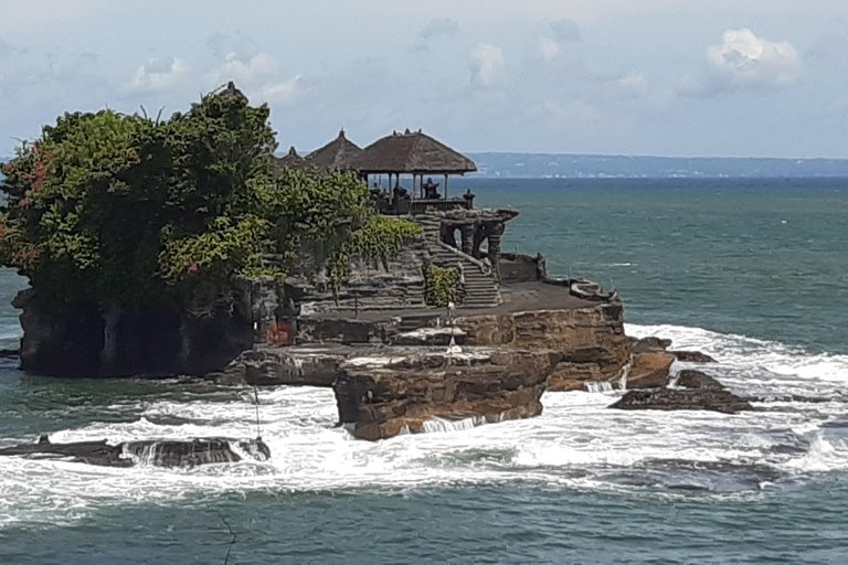 Bali: Danza Barong, foresta delle scimmie, Taman Ayun e Tanah Lot