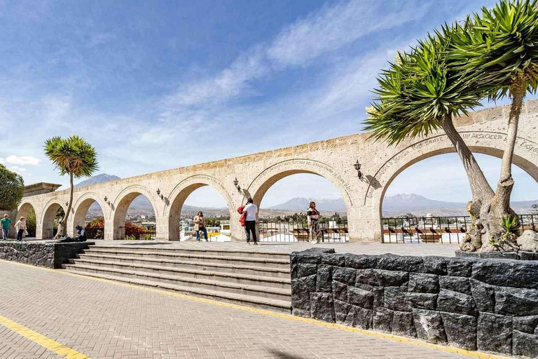 Arequipa: City Tour with Scenic Route and Outlet Shopping
