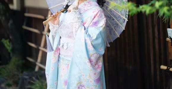 Kyoto: Pro Styling & Exclusive Original Kimono Rental