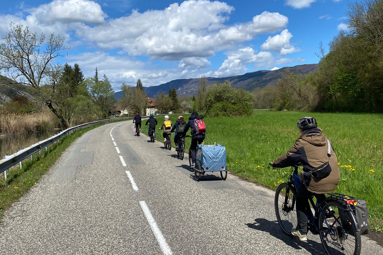 Uthyrning av elcyklar, tur runt Bourget-sjönUthyrning av elcykel, rundtur i Lac du Bourget