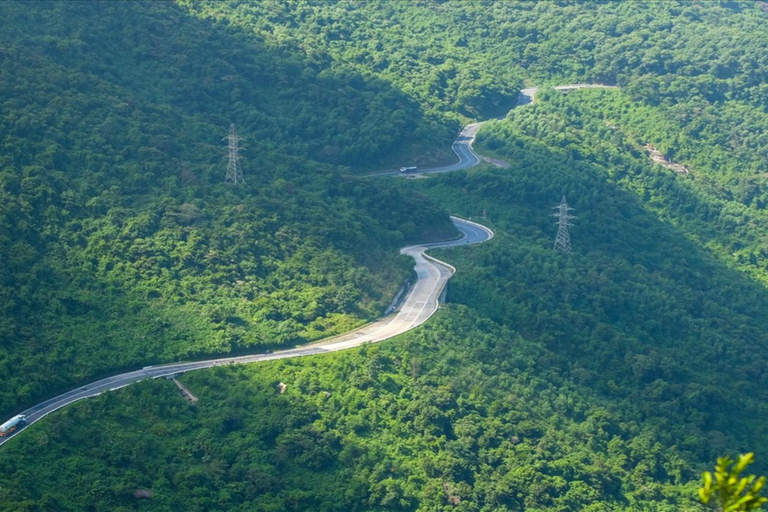 Hue Tagestour Entdecken Sie Hue Imperial &amp; Hai Van PassAbholung und Rücktransfer von Da Nang High Quality Group 12 Pax