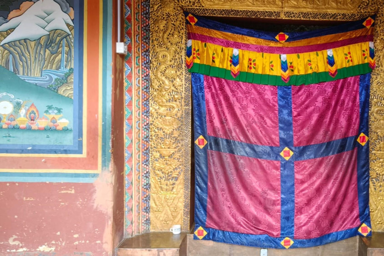 7-Days in Bhutan with River Rafting, Farm Lunch & Stone Bath