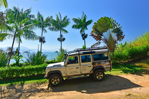 Paraty 3-in-1 Jeep Tour: Beach, Island, and Unmissable Waterfall