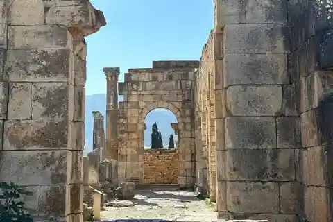 Z Fes 1-dniowa wycieczka do Meknes, Volubilis, Moulay Idriss Zerhoun