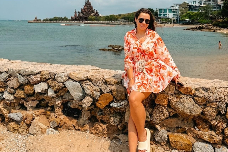 Pattaya: Guided Shared Small Group City Tour