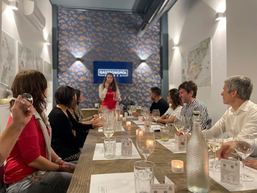 Bilbao, Immersive Evening İspanyol Şarap Tadımı w/ Sommelier - Hizvo