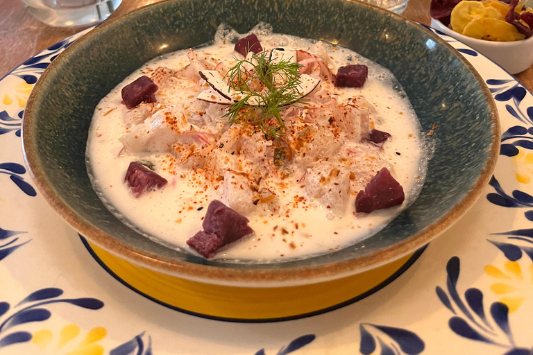Cartagena Food Tour: 10 Dishes, Street Food & Sit-down stops