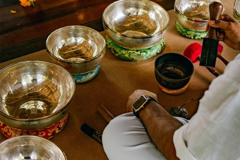 Ubud: Floating Sunset Sound Bath & Sound Healing Experience 60 Minutes Sound Healing Journey (Couple)