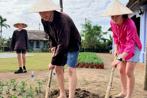 Hoi An: Farm-to-Table Cooking Class with Fishing & Crafts