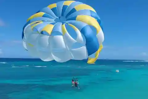 Sky High Thrills Parasailing-oplevelse