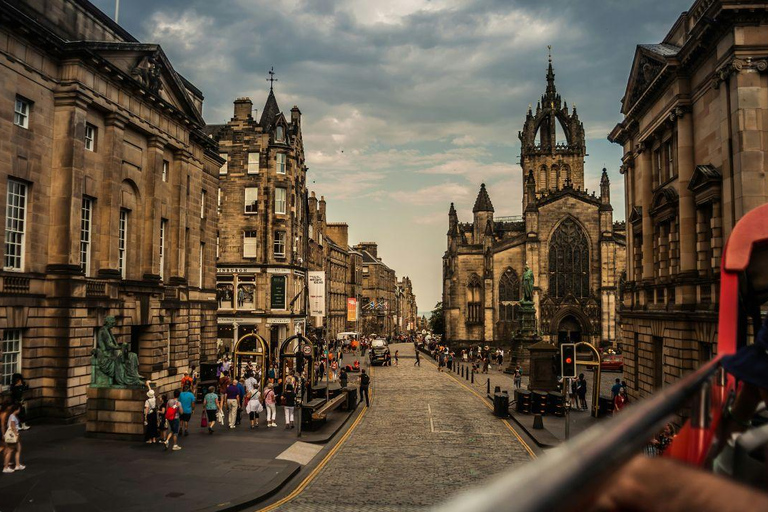 Best of Edinburgh Walking Tour-3 Hours, Small Group max 10 Edinburgh: Guided Walking Tour