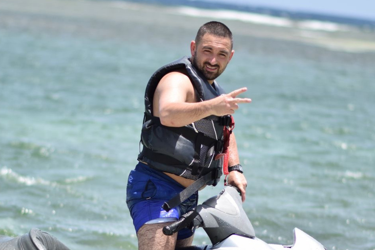 Montego Bay: Jet Ski Experience with Souvenir Shopping