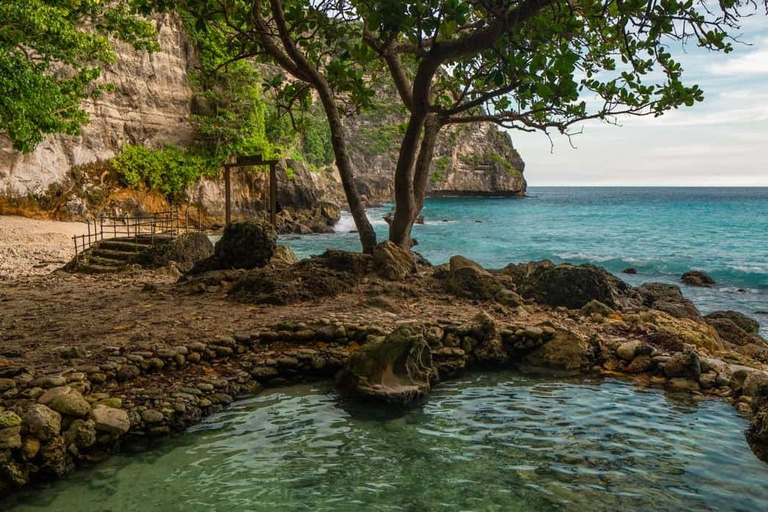 Bali: tour privato di Nusa Penida con snorkeling, tutto inclusoTour misto di Nusa Penida con servizio di pick up nell'area di Bali