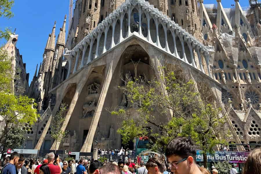 Führung durch die Sagrada Familia – Gaudís Traum. Foto: GetYourGuide Führung durch die Sagrada Familia – Gaudís Traum. Foto: GetYourGuide