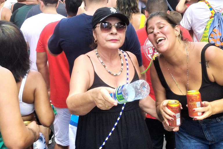 Salvador: Carnival in Salvador, party like a Bahian.