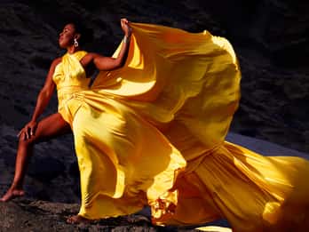 Tenerife: Tu sesión fotográfica de glamour Vestidos voladores de Sabine Jacob