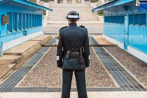 Beyond the DMZ: Private Tour with Han River & Myeongdong DMZ private tour for 1 and 2 persons with same pakeg