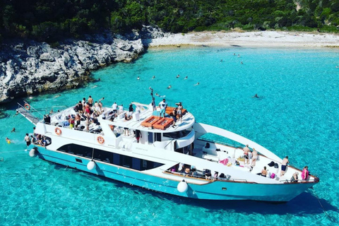 Da Lefkimmi: Sivota, Laguna Blu e crociera in motoscafoDa Lefkimmi: Sivota, Laguna Blu e Grotta