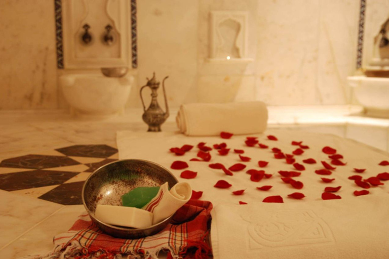 Side VİP Turkish Bath – Relaxing 30-Min Aromatherapy Massage