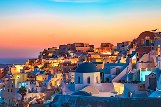 Santorini: Sunset Cruise to Volcano & Hot Springs
