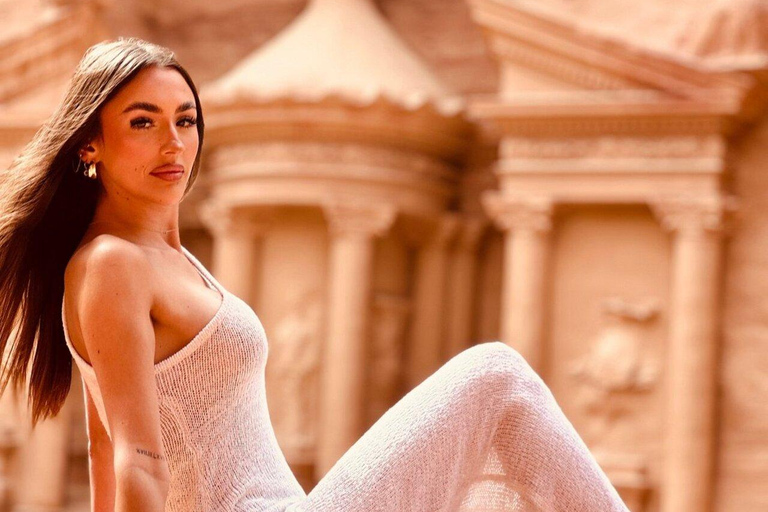 Jordan's 3 Wonders: Petra, Wadi Rum & Shobak Castle Blitz Private Tour: Transportation, 4x4 Tour & Entry tickets