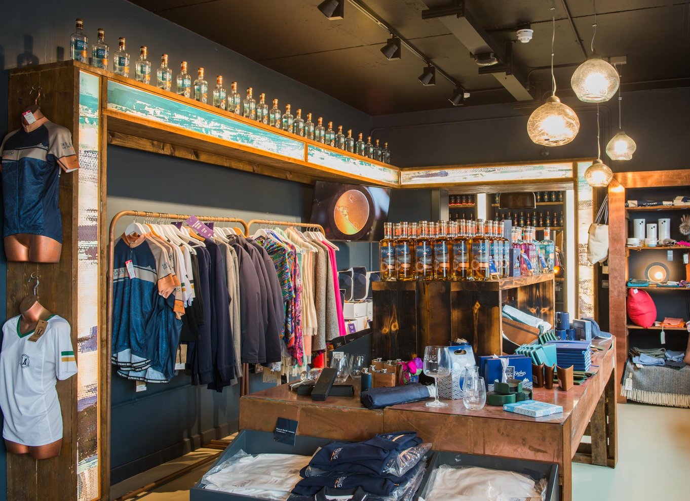 Skellig Six18 Distillery ture og besøgsoplevelser