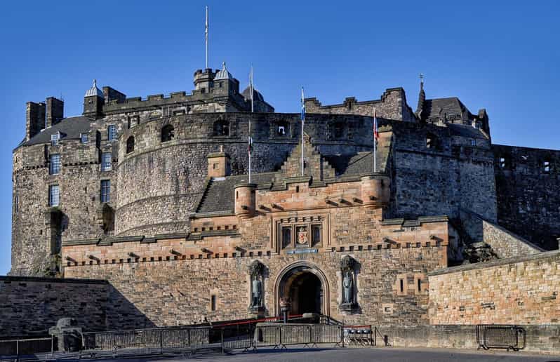 Edinburgh Castle & Royal Mile Guided Tour & Reserved Entry