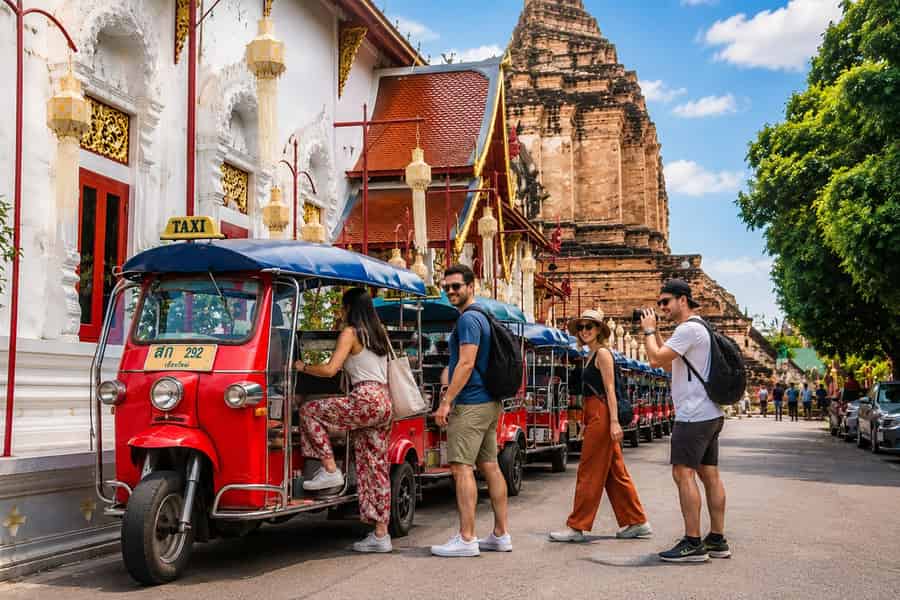 Chiang Mai: Geführte Tuk-Tuk-Tour durch die Altstadt mit Marktbesuch. Foto: GetYourGuide Chiang Mai: Geführte Tuk-Tuk-Tour durch die Altstadt mit Marktbesuch. Foto: GetYourGuide