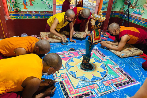 Pokhara: Halbtägige Sarangkot-Sonnenaufgangs- und tibetische KulturtourPokhara: Halbtägige Sarangkot-Sonnenaufgangs- &amp; tibetische Kulturtour