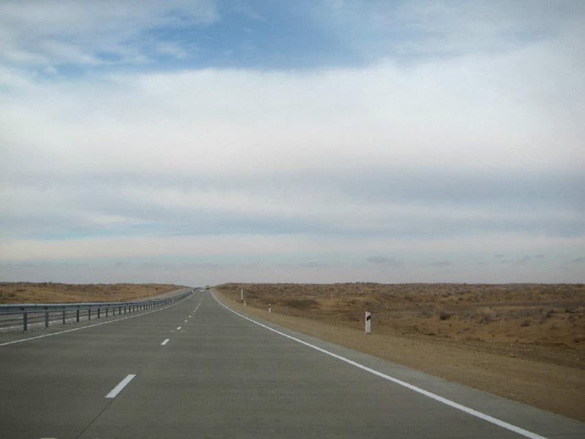 Transfer, Bukhara - Khiva via Ancient Fortresses - Housity