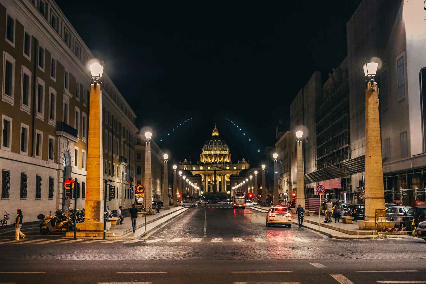 Rome: City walking tour. the beauty.