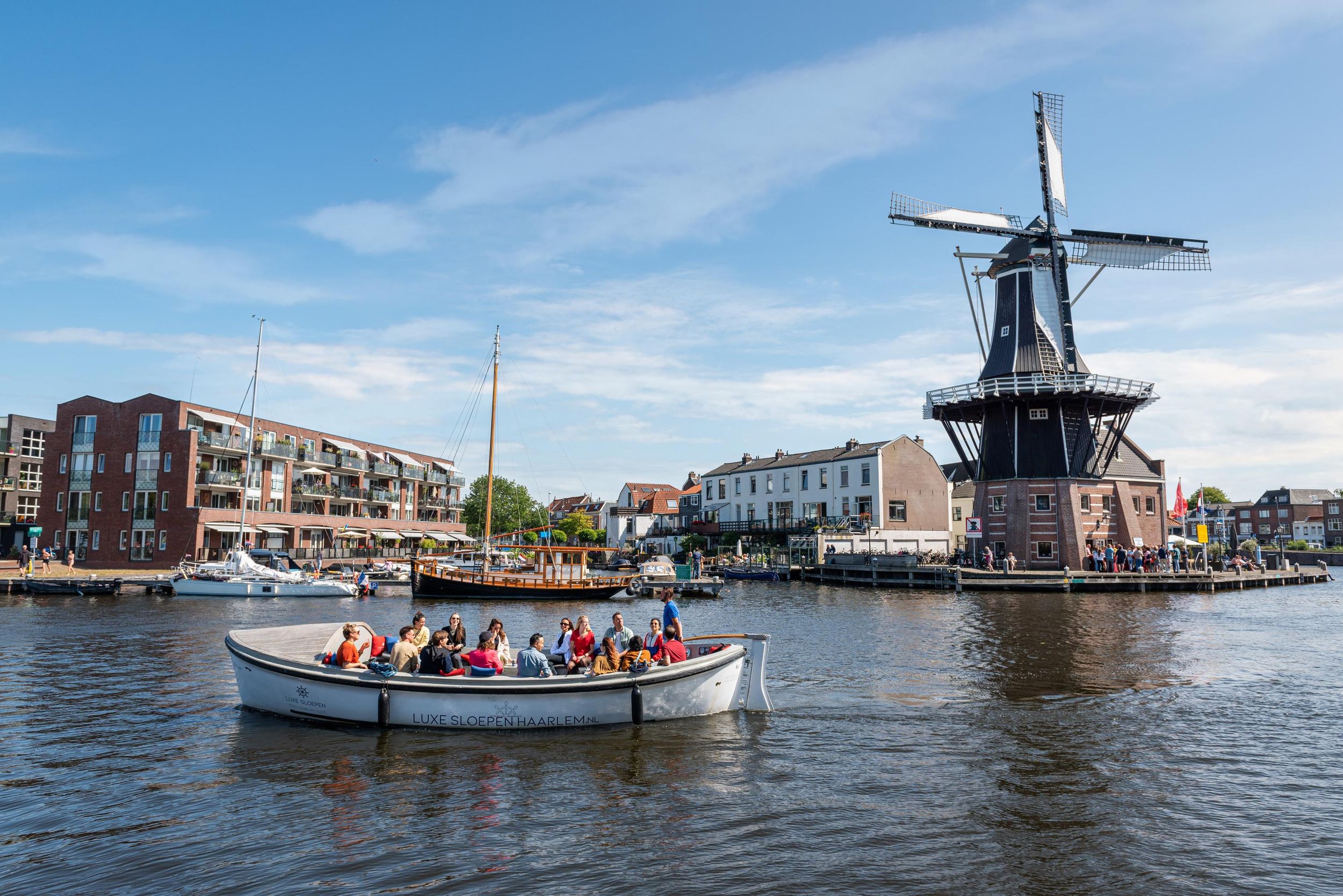 Haarlem: De Adriaan Windmühlentour + offene Grachtenfahrt