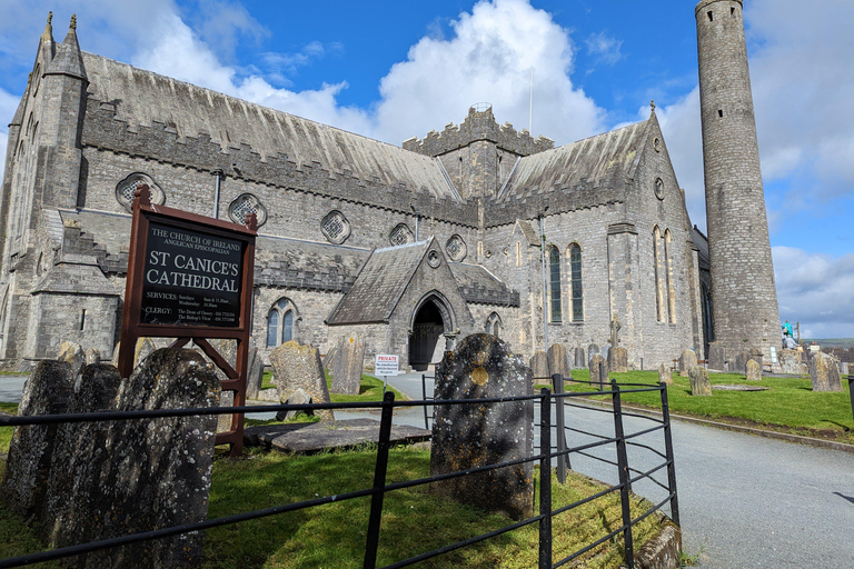 Kilkenny: tour a piedi delle attrazioni storicheTour tedesco