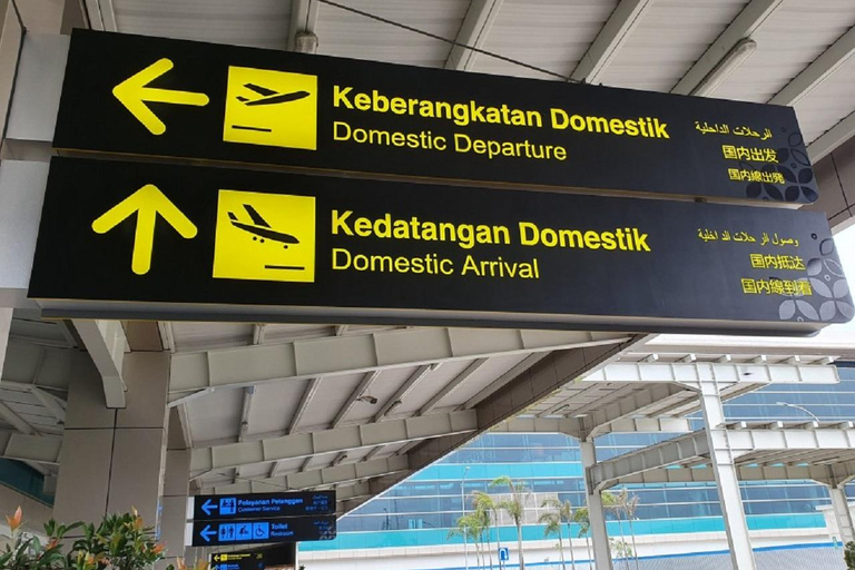 Transfert de l&#039;aéroport ou de la gare de Yogyakarta à l&#039;hôtelTransfert de la gare de Tugu à l&#039;hôtel