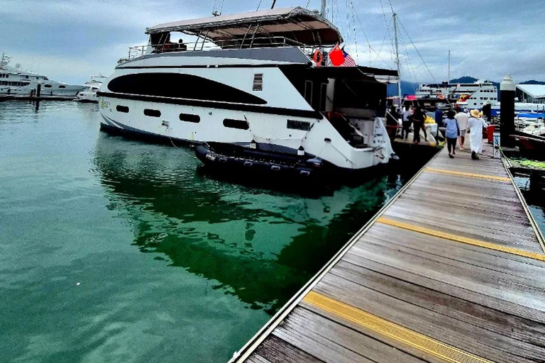 Langkawi: Premium Sunset Slide Cruise with Buffet & Drinks