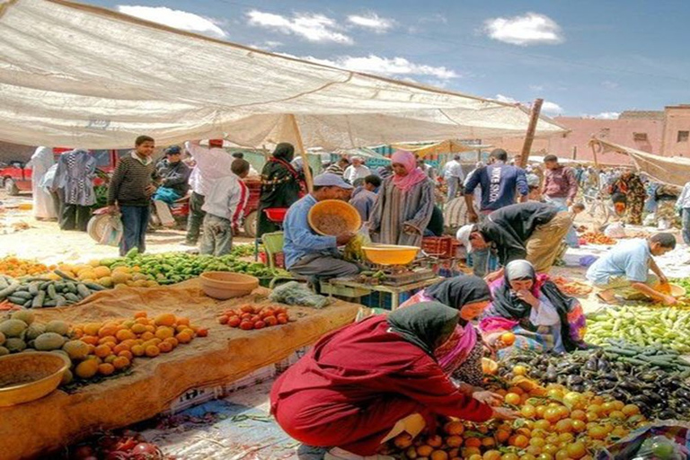 Wycieczka uliczna po MarakeszuWycieczka uliczna po Marrakeszu