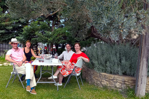 Odkryj smak Krety: wycieczka z przewodnikiem po winnicy i degustacjaOdkryj Smak Krety: Wycieczka z przewodnikiem po winiarni i degustacje