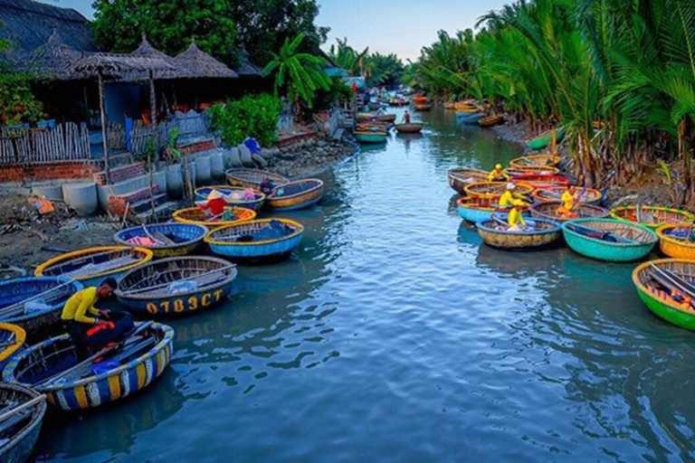 Giungla di cocco - Hoi An- Giro in barca e rilascio di lanterne floreali